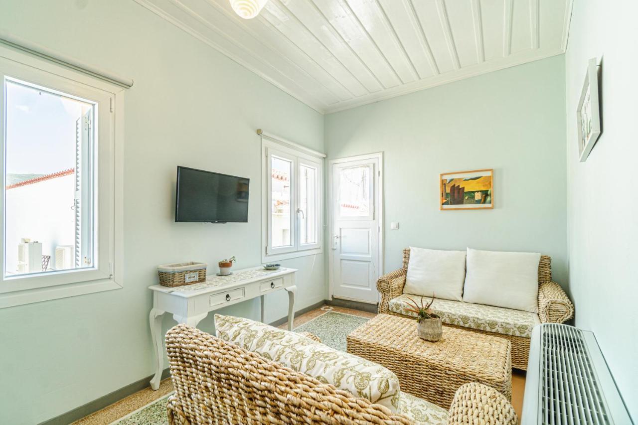 Castel Abaso Boutique Apartments By Explore Andros Εξωτερικό φωτογραφία