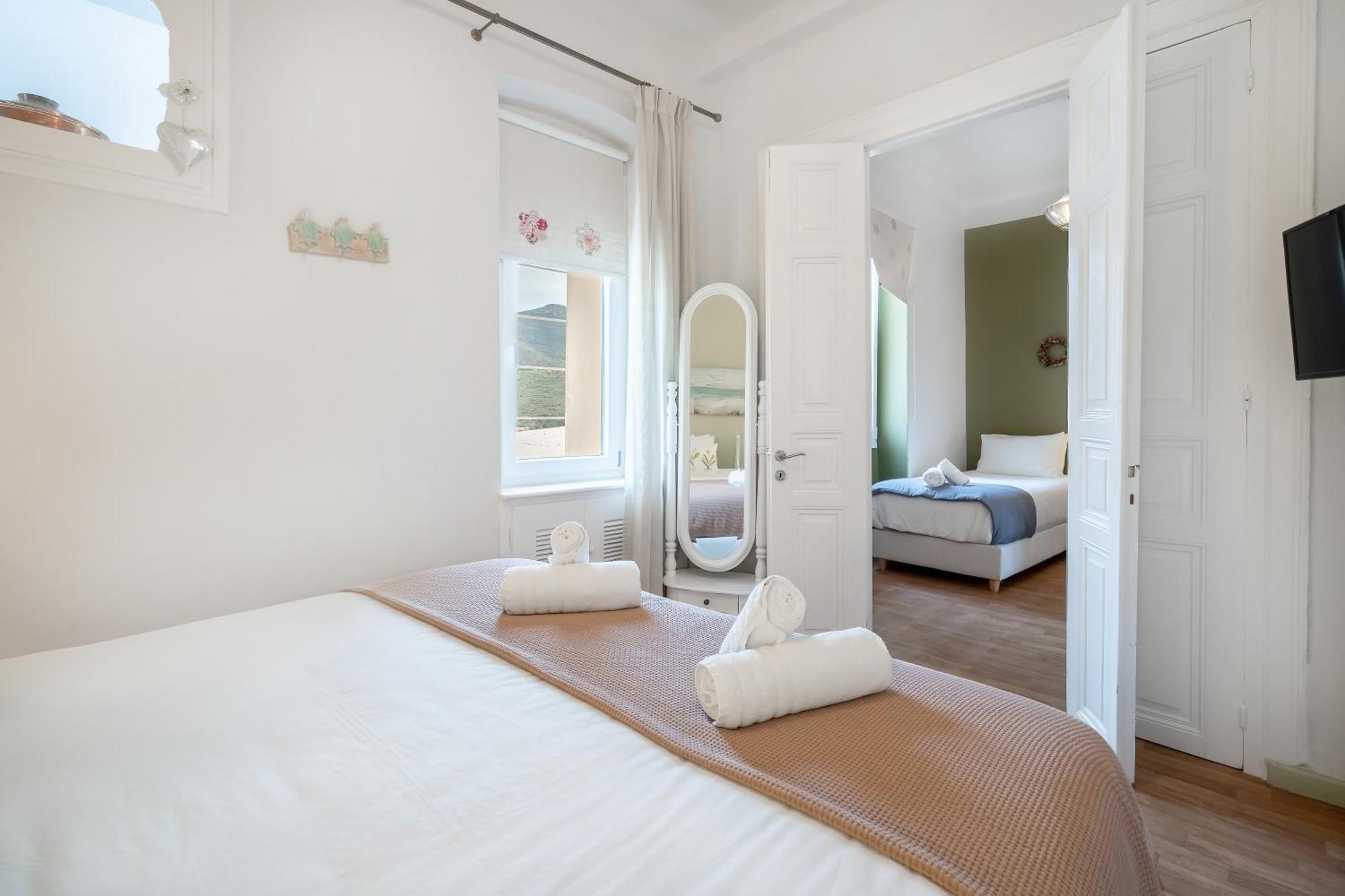 Castel Abaso Boutique Apartments By Explore Andros Εξωτερικό φωτογραφία