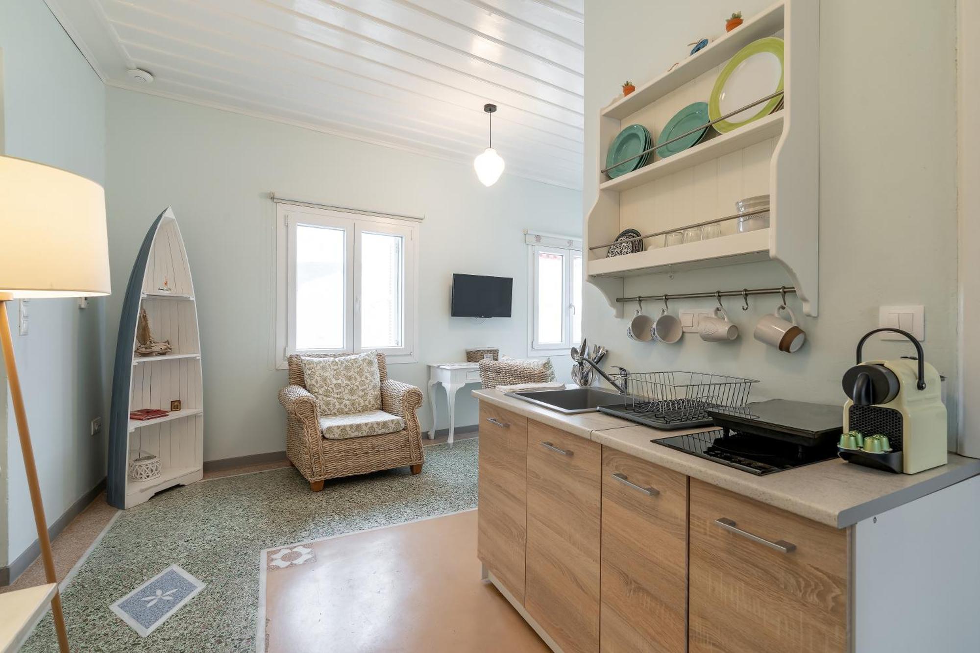 Castel Abaso Boutique Apartments By Explore Andros Εξωτερικό φωτογραφία